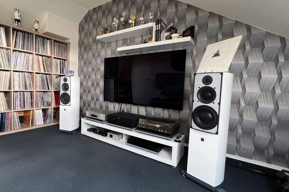 Dimi-vesos-high-fidelity-berater-hifi-high-end-studio-berlin